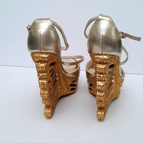 Matalic Gold wedges - Picture 7 of 16